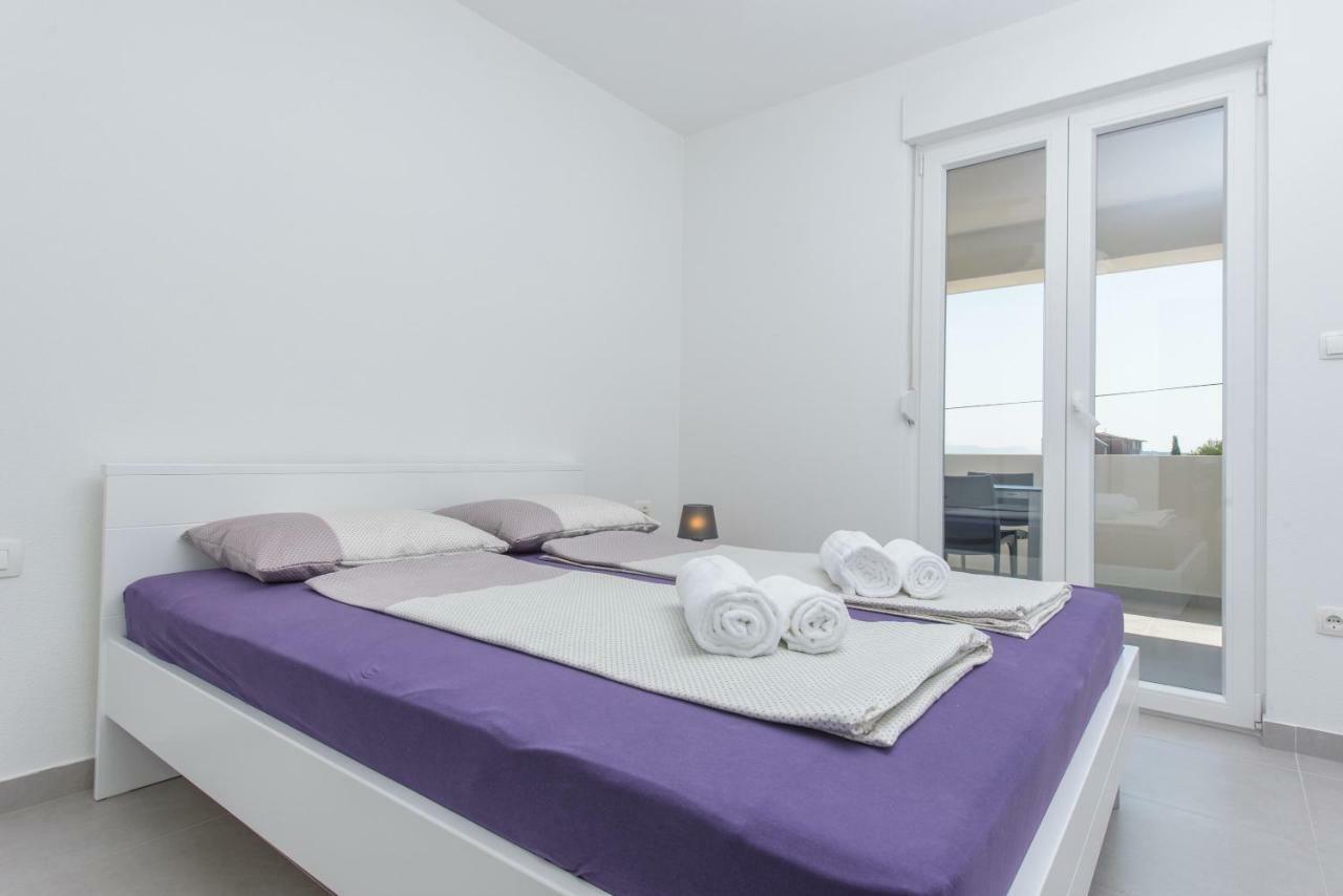 Tiamar Apartment Slatine Exterior photo